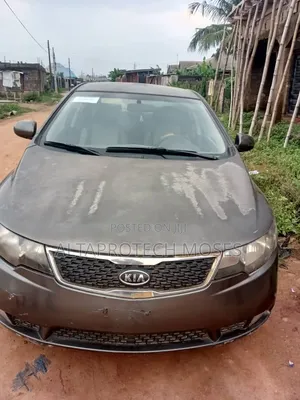 Kia Cerato 2012 Gray