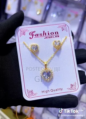 Fashion Jewelries