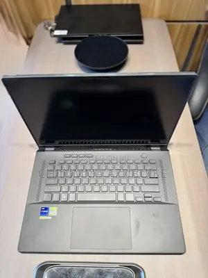 Laptop Asus ROG Zephyrus M16 GU603HR 16GB Intel Core i9 SSD 1T