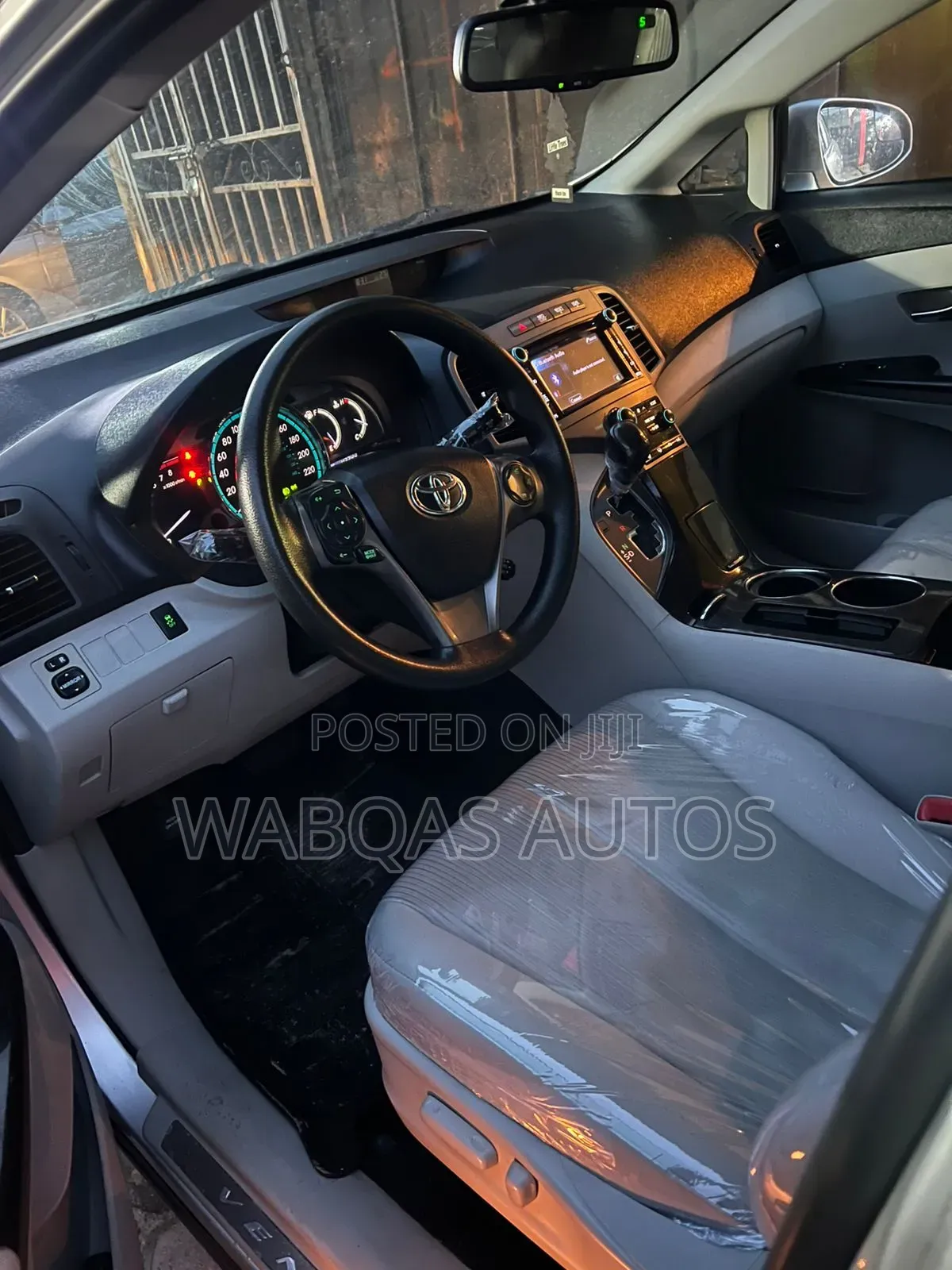 Toyota Venza 2011 Silver