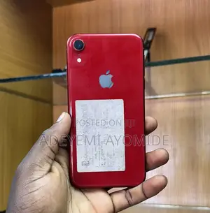 Apple iPhone XR 64 GB Red