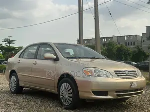 Toyota Corolla 2005 Gold