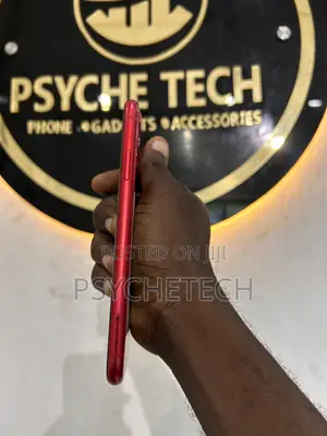 Apple iPhone 11 64 GB Red