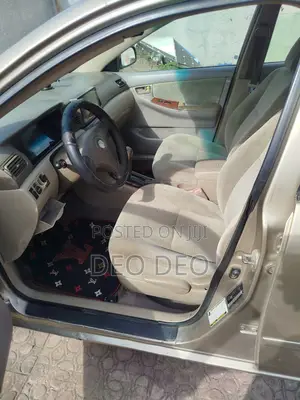 Toyota Corolla 2006 Gold