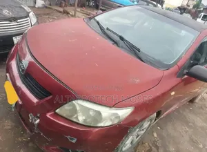 Toyota Corolla 2010 Red