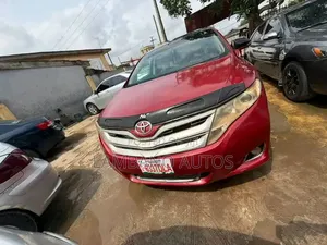 Toyota Venza 2011 Red