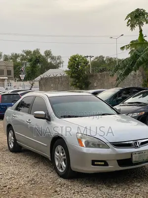 Honda Accord 2007 Silver
