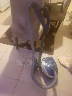 Vacuum Cleaner