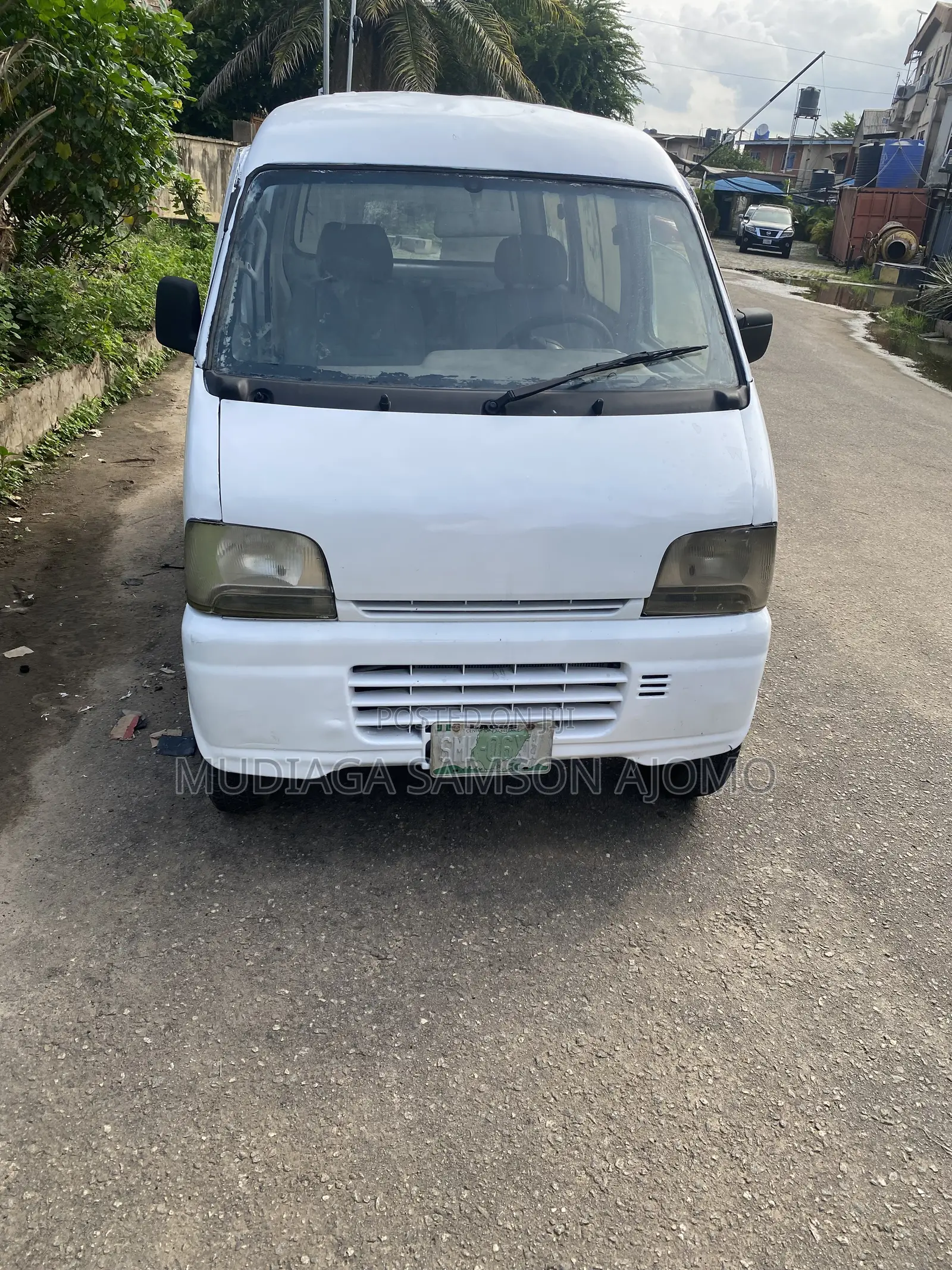 Suzuki Every Wagon 2002 White