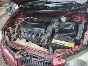 Pontiac Vibe Automatic 2004 Maroon