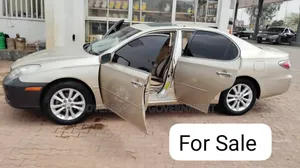 Lexus ES 330 2003 Gold