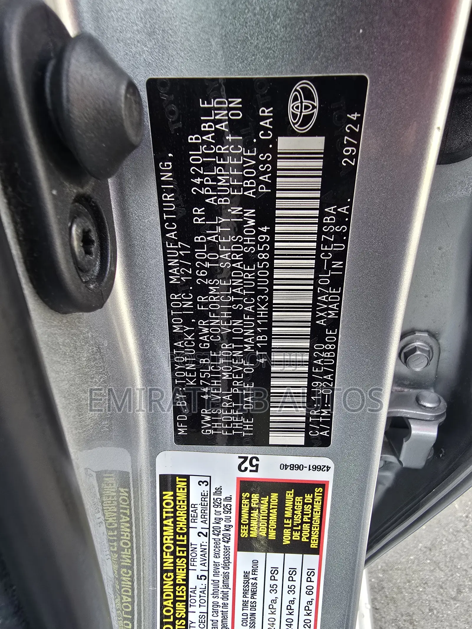 Toyota Camry 2018 Silver