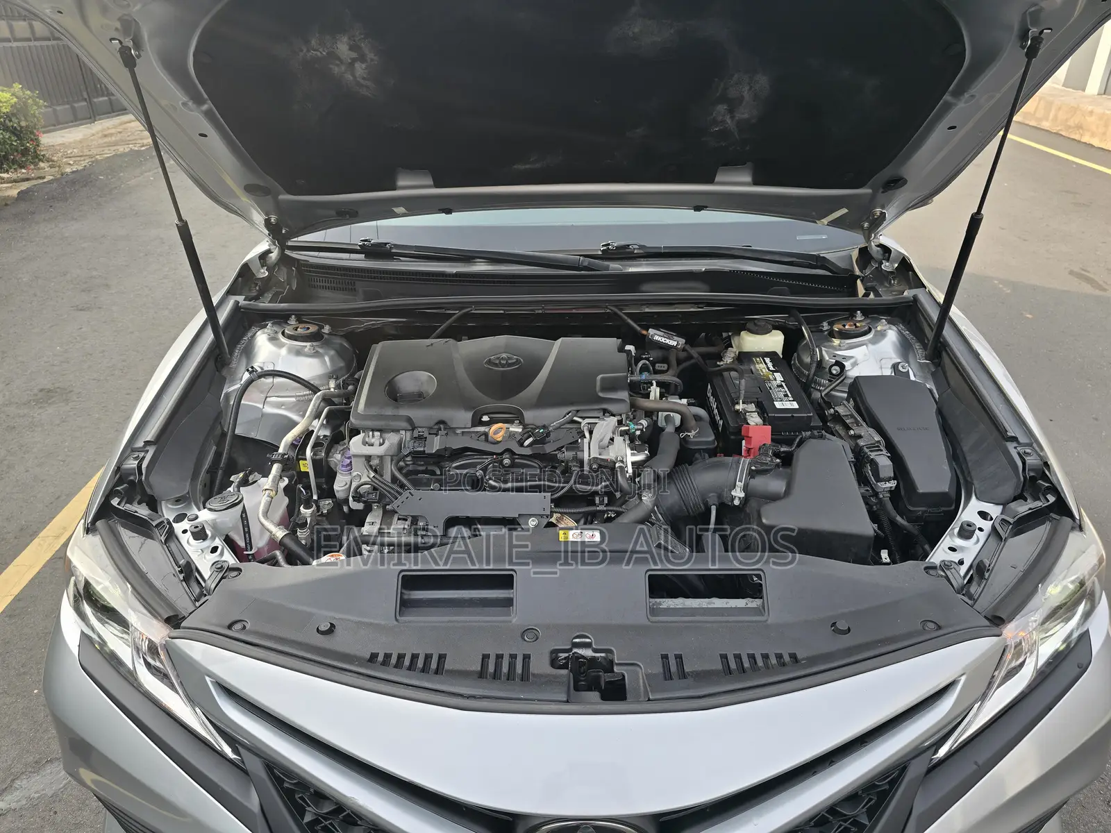 Toyota Camry 2018 Silver