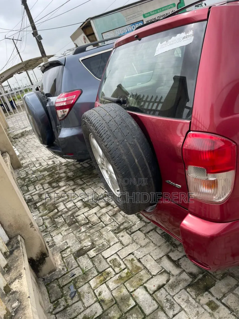 Toyota RAV4 2004 Red