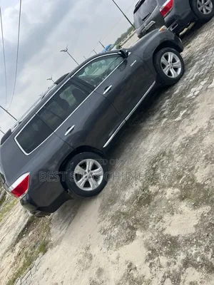 Toyota Highlander 2011 Gray
