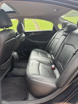 Hyundai Sonata Limited Sedan FWD (2.4L 4cyl 6A) 2012 Black