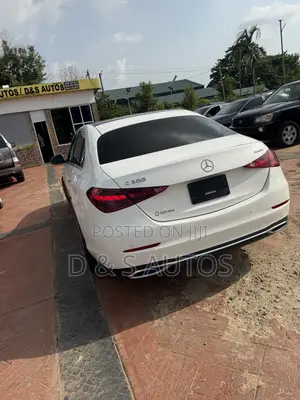 Mercedes-Benz C300 2023 White