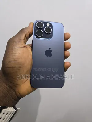 Apple iPhone 15 Pro 128 GB Blue