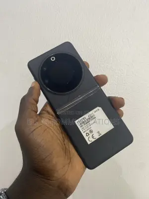 New Tecno Phantom V Flip 5G 256 GB Black