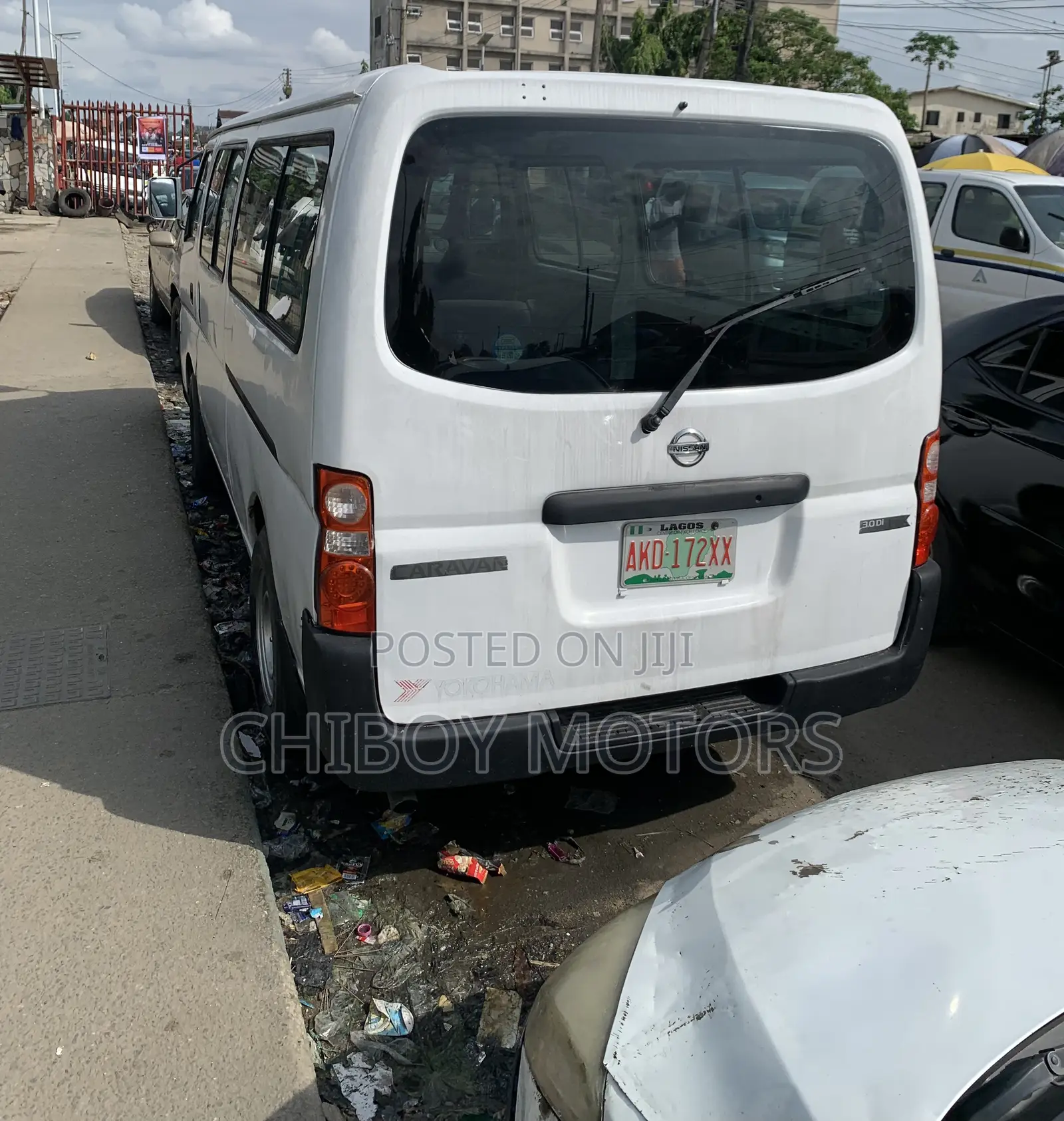 Nissan Caravan (Urvan) 2008 White