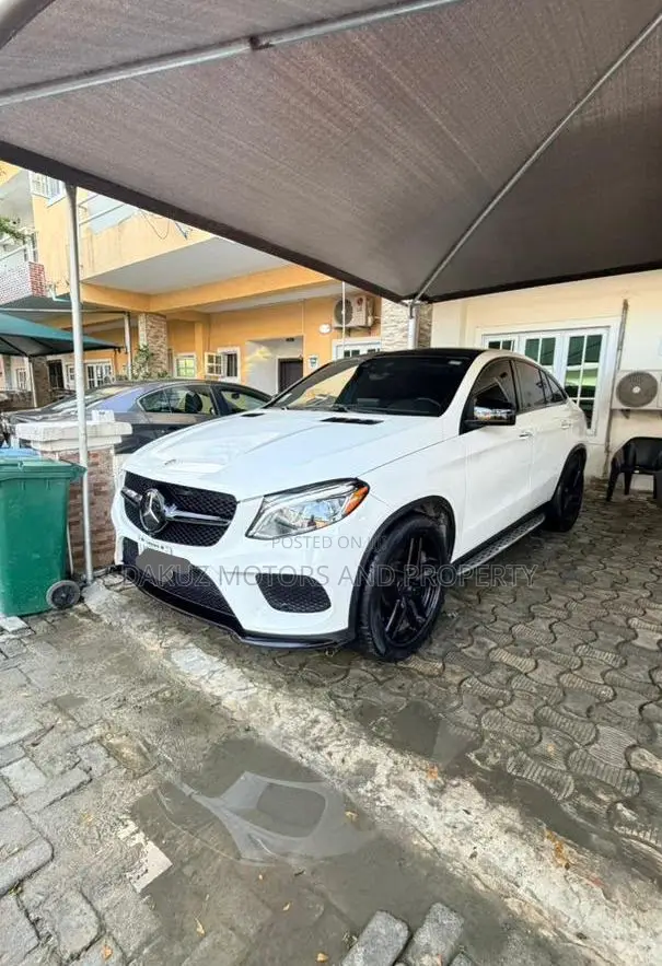 Mercedes-Benz GLE-Class 2017 White