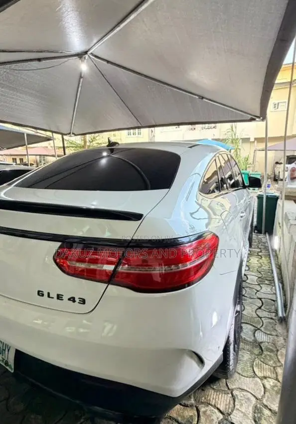 Mercedes-Benz GLE-Class 2017 White