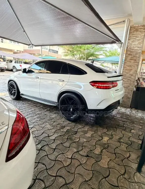 Mercedes-Benz GLE-Class 2017 White