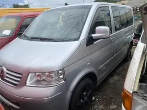 Volkswagen Transporter 2014 Silver