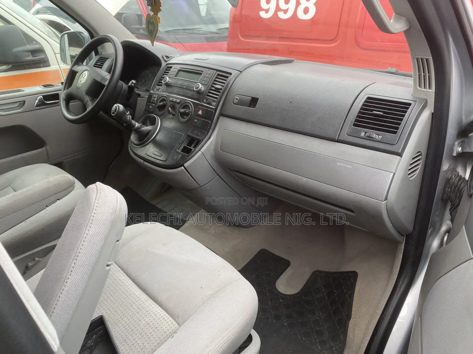 Volkswagen Transporter 2014 Silver