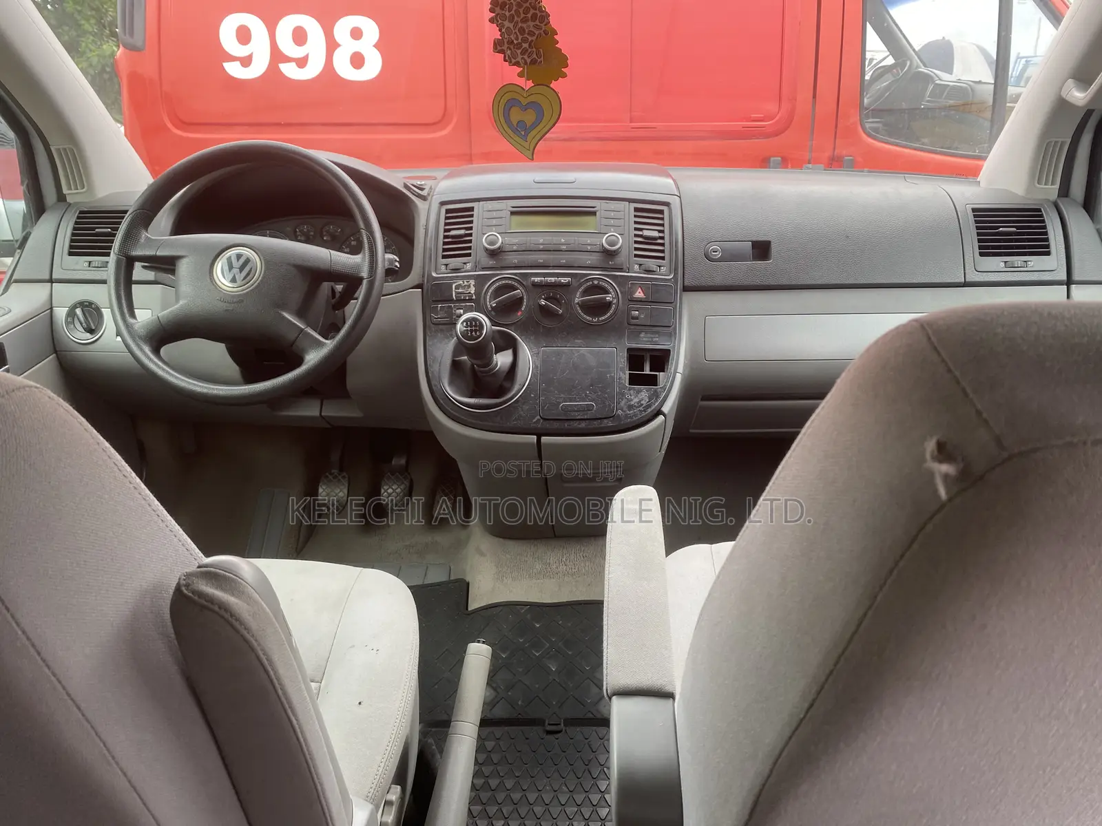 Volkswagen Transporter 2014 Silver