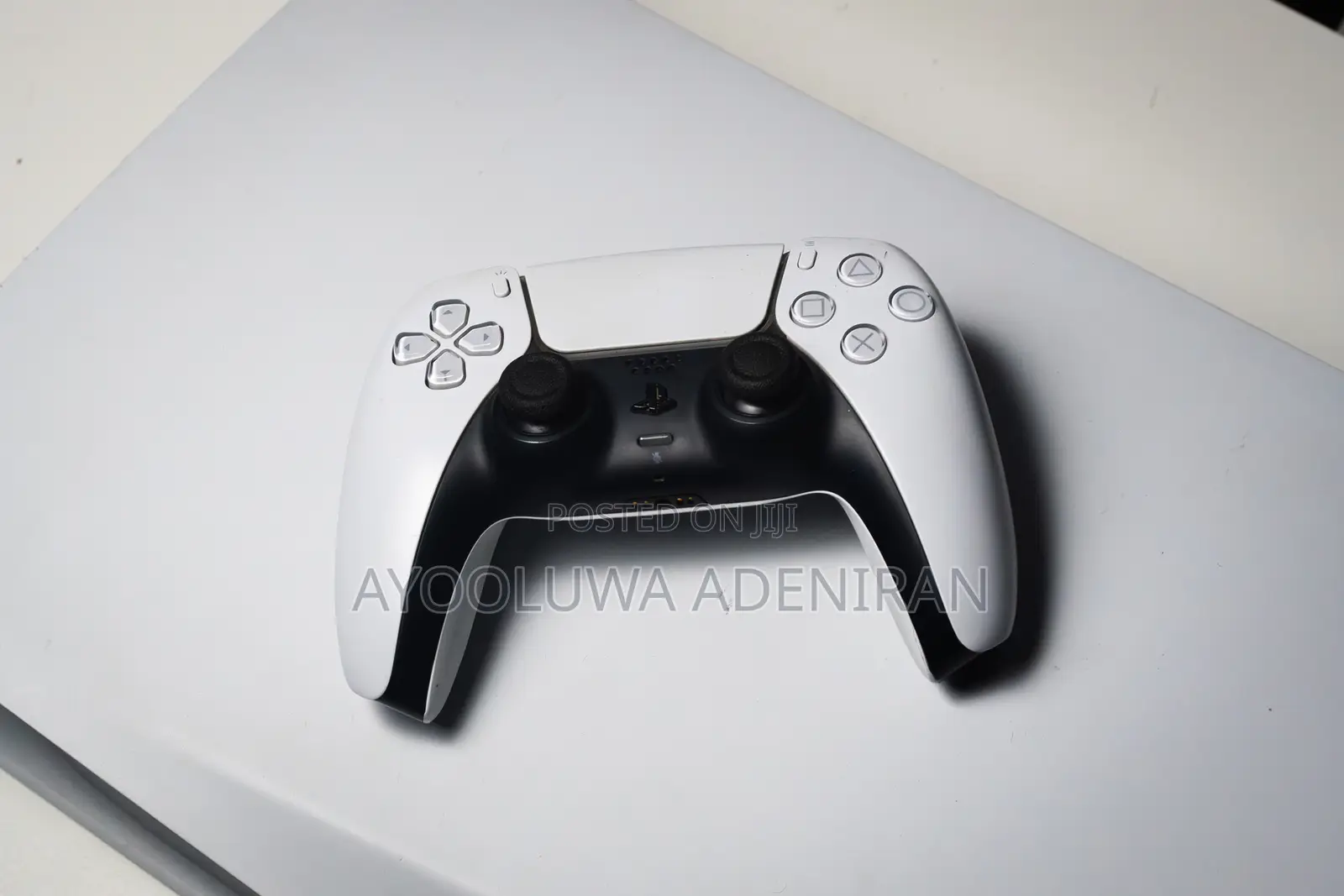 Ps5 Fat Console With 1 Pad, and Internet Access.(With Mk 11 Ps4 Disk)