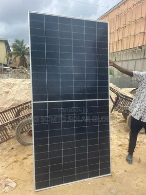 650watts Jinko Panel