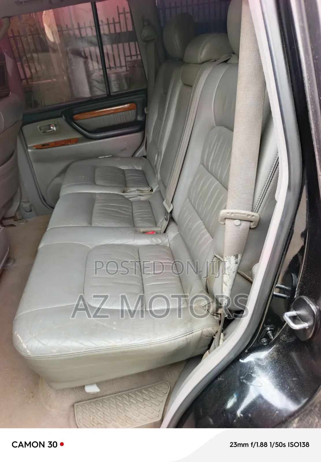Lexus LX 470 AWD 2003 Gray
