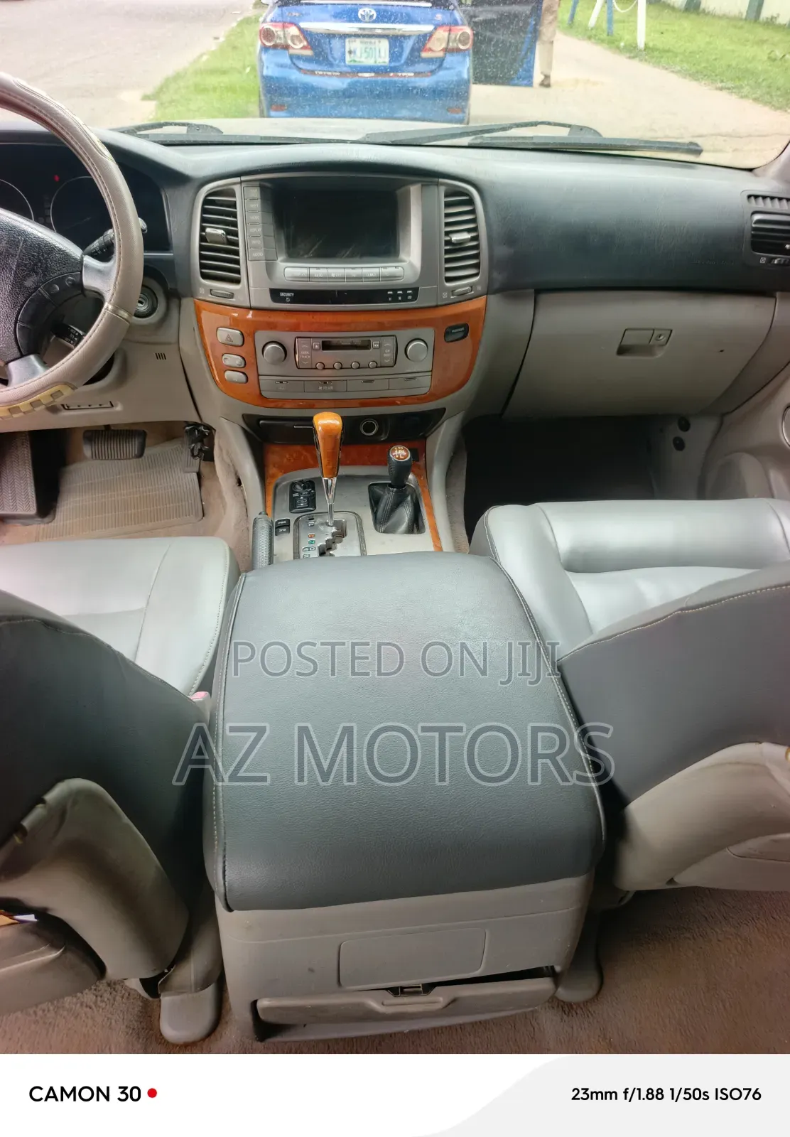 Lexus LX 470 AWD 2003 Gray