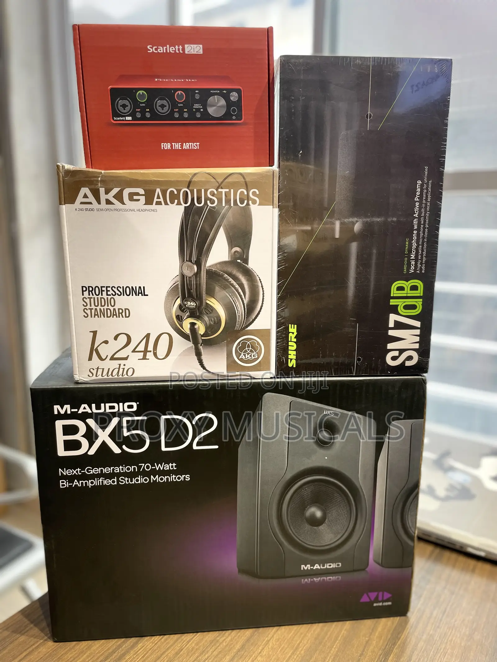Bx5d2, Scarlett 2i2, Sm7db and Akg Headphone