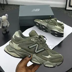 New Balance 9060