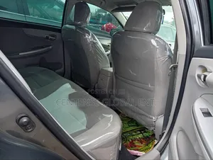 Toyota Corolla 2012 Gray