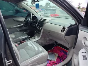 Toyota Corolla 2012 Gray