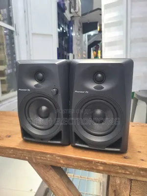 Pioneer Studio Monitor Speaker Dm40