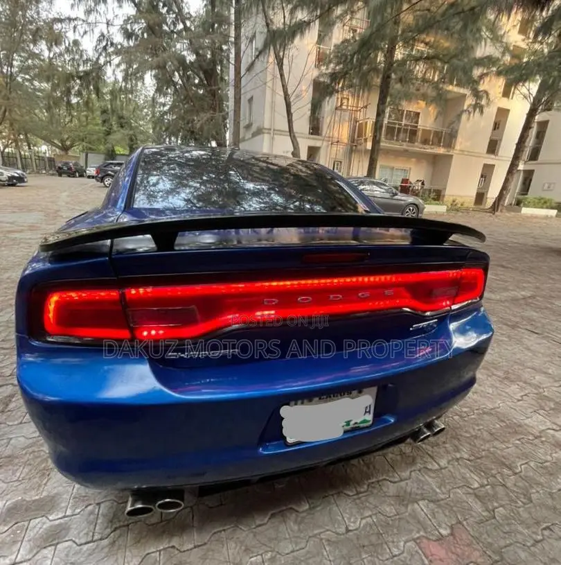Dodge Charger 2013 Blue