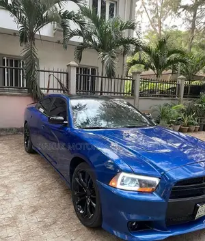 Dodge Charger 2013 Blue