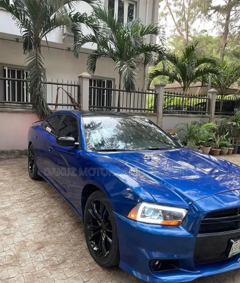 Dodge Charger 2013 Blue