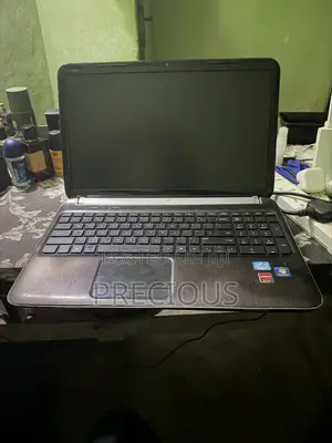 Laptop HP Pavilion 15 8GB Intel Core Ultra 7 HDD 256GB