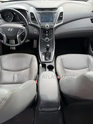 Hyundai Elantra Sport 4dr Sedan (2.0L 4cyl 6A) 2015 White