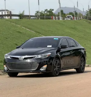 Toyota Avalon XLE Touring 4dr Sedan (3.5L 6cyl 6A) 2015 Black