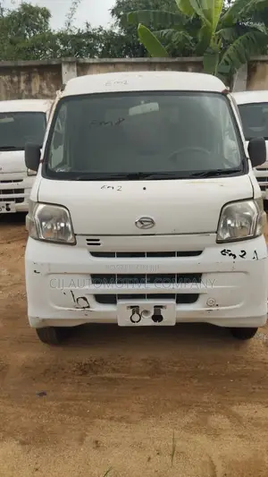 Daihatsu Hijet 2010 White