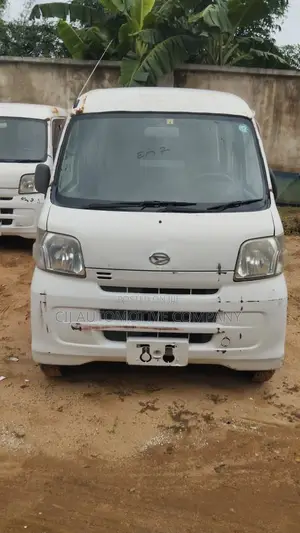 Daihatsu Hijet 2010 White