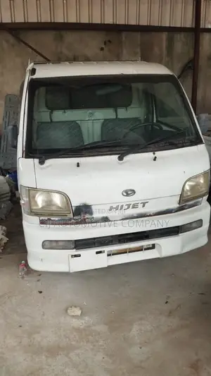 Premium Direct Japanese Tokunbo – 2010 Daihatsu Hijet Pickup