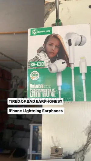 Sh Plus Wired Earbuds for iPhone | Lightning Port Earphones