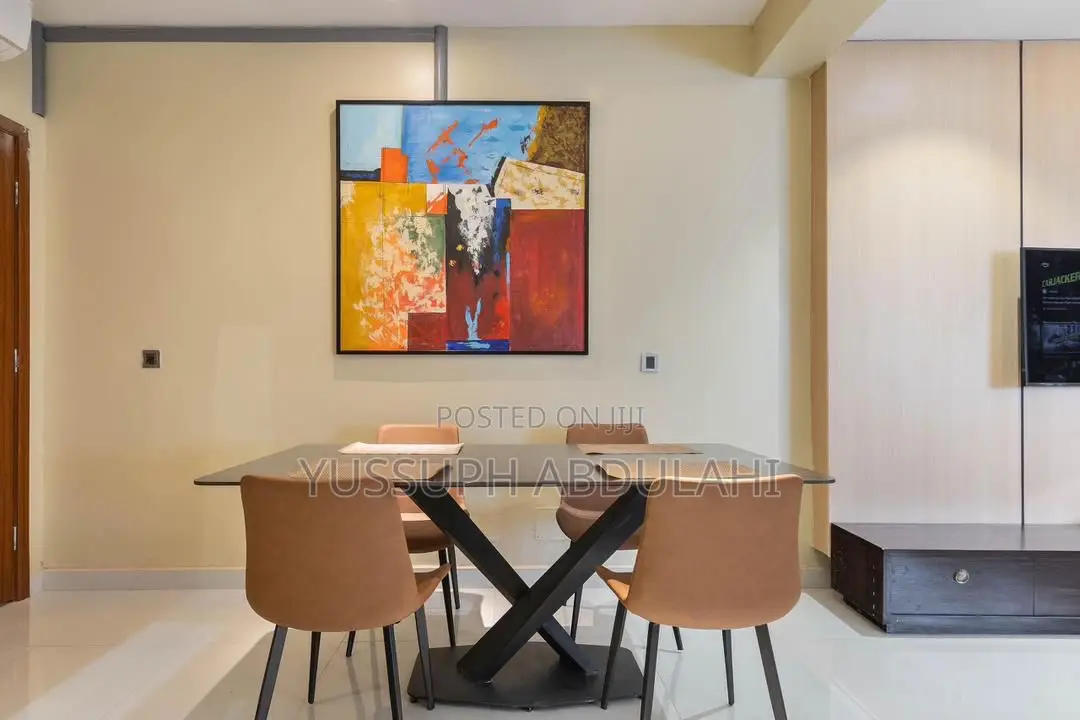 2 Bedrooms Lekki Phase1
